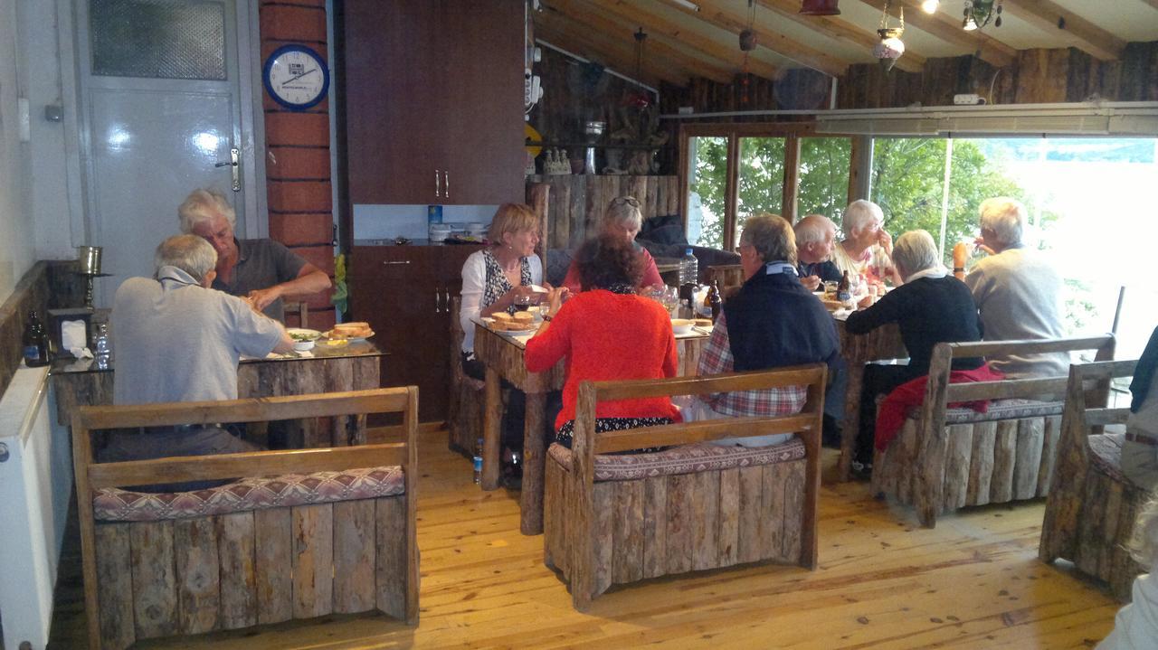 Charly'S Pension Egirdir Zewnętrze zdjęcie